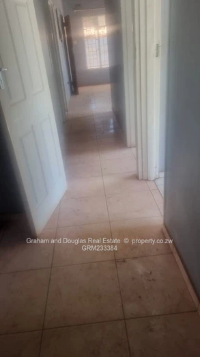 Neat Dzivarasekwa Extension house for sale