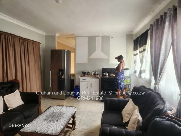 Old Marlbrough house for sale