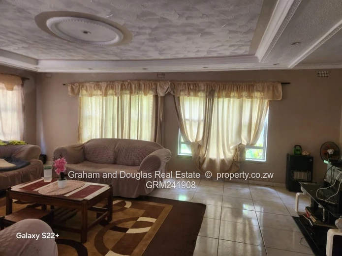 Old Marlbrough house for sale