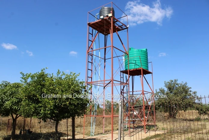 Kadoma Sabona bona plot for sale