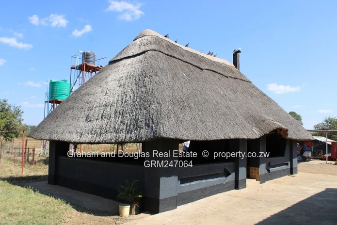 Kadoma Sabona bona plot for sale