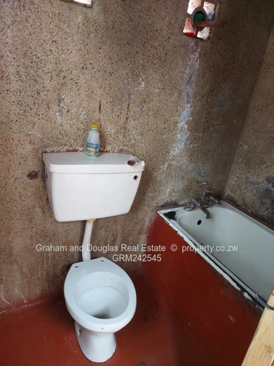 St Marys Chitungwiza House For Salebi