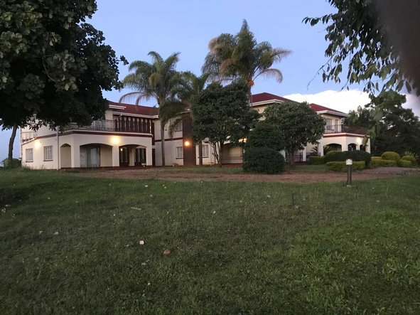 Beautiful Helensvale house for sale