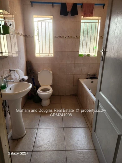 Old Marlbrough house for sale